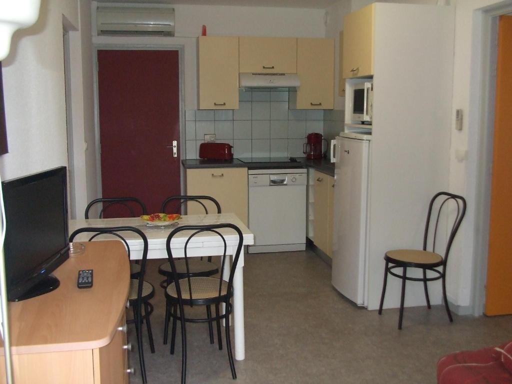 Les Pavillons Du Rooy Apartment Salies-de-Bearn Room photo