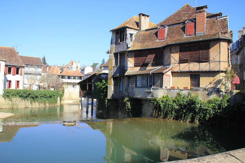 Les Pavillons Du Rooy Apartment Salies-de-Bearn Exterior photo